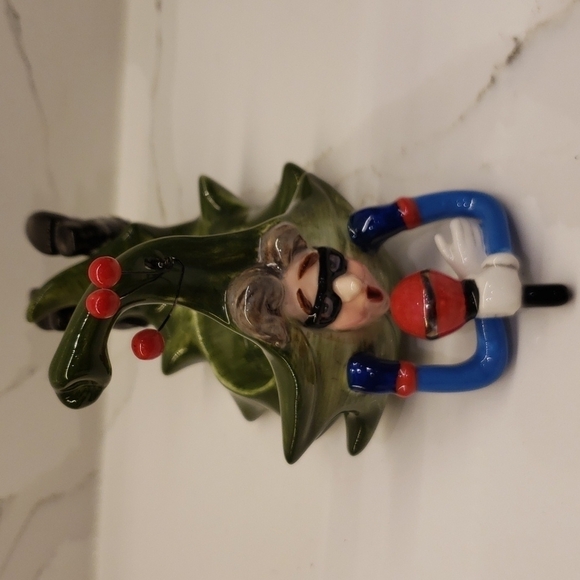 𝅺set of 2 Vanmark 2003 Tea Light Holders Singing Elves 3.5"h x 7" / 3.5"h x 8"l - Picture 2 of 9